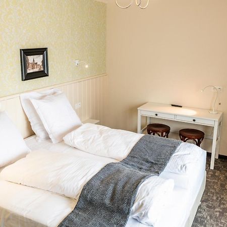 Duke Of Ghent Hotel Bagian luar foto